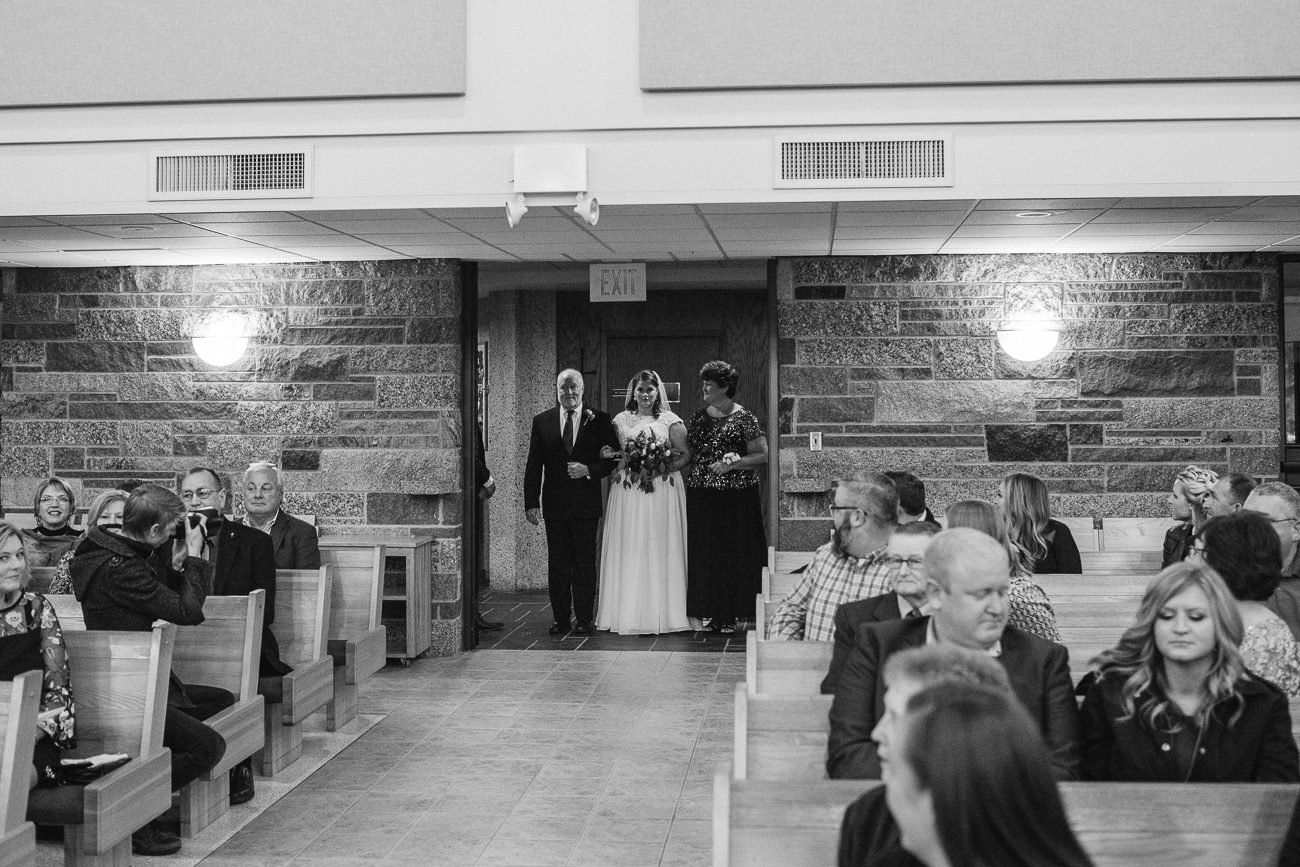 Sacred Heart Catholic Church Des Moines Iowa Wedding