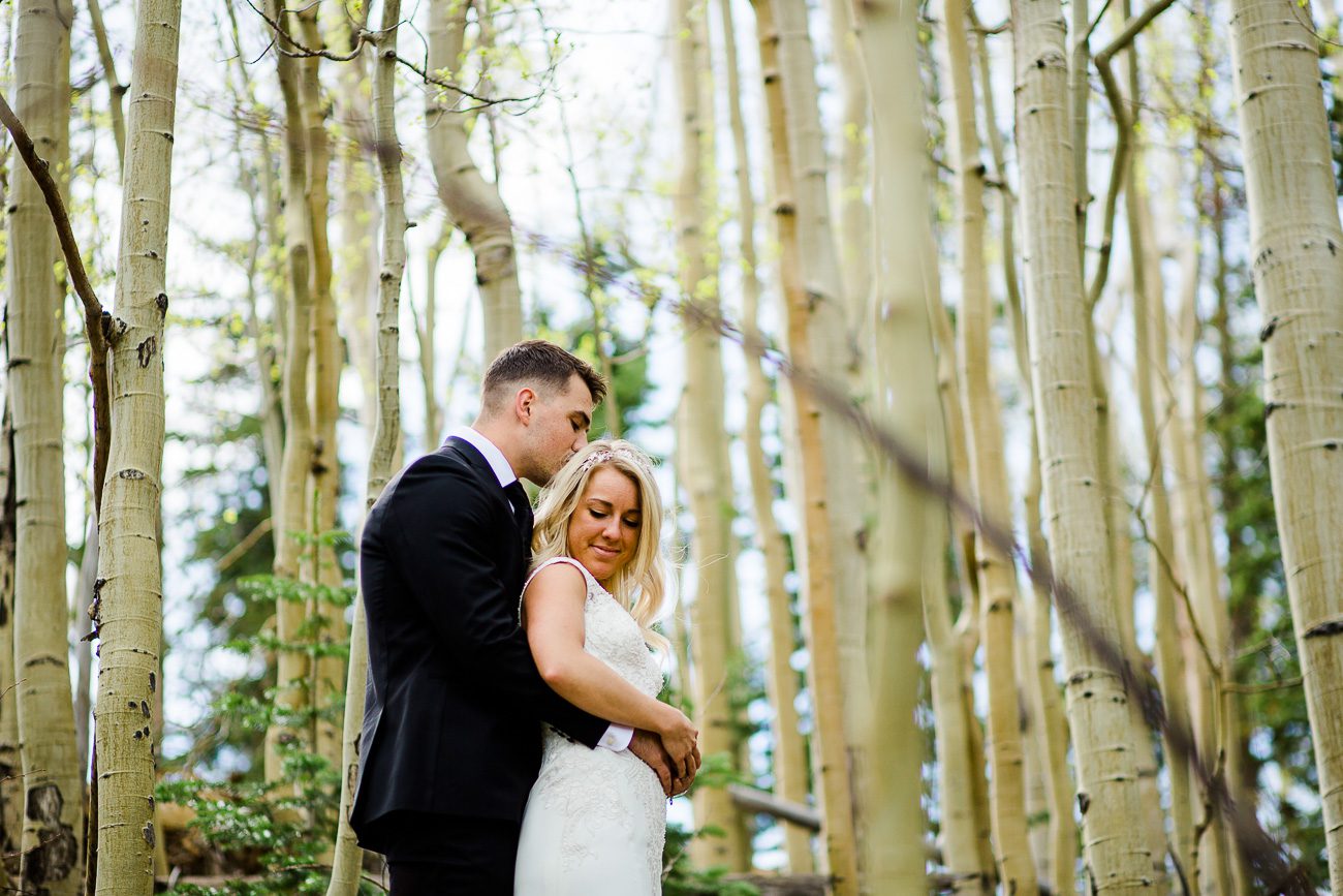 Wedding Pictures with Aspen Trees Colorado