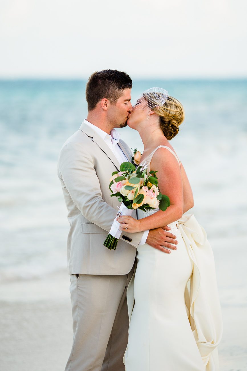 Destination Wedding Photos in Cancun