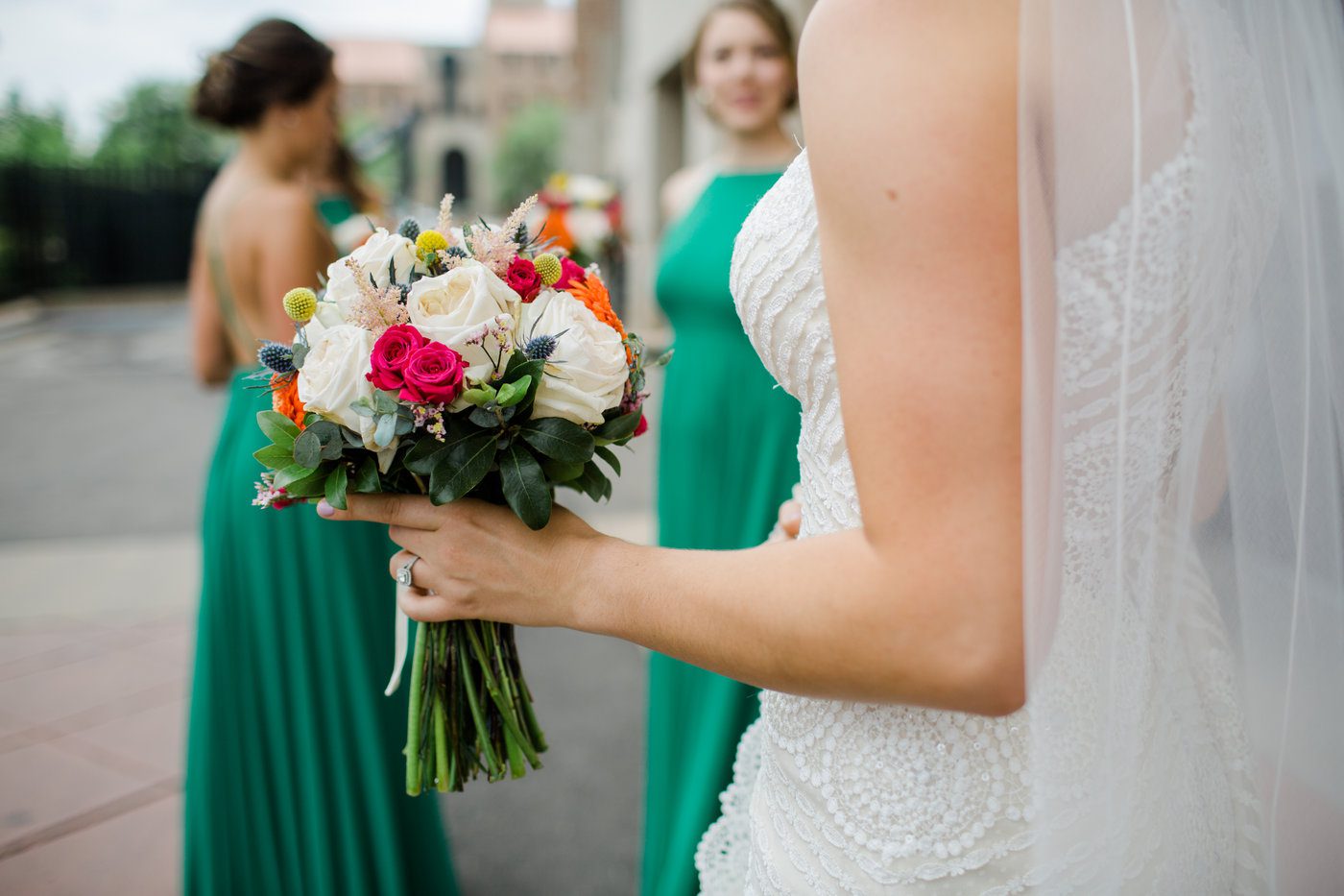 Green and pink summer wedding colors