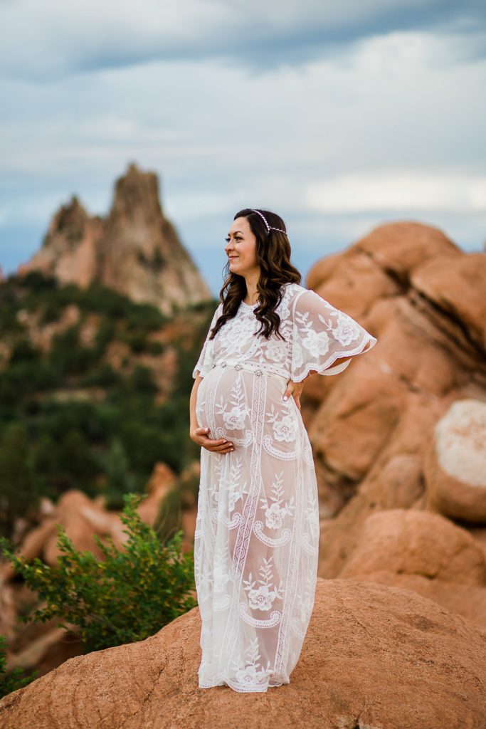Garden of the Gods Maternity Photos | Denver Maternity Photographers