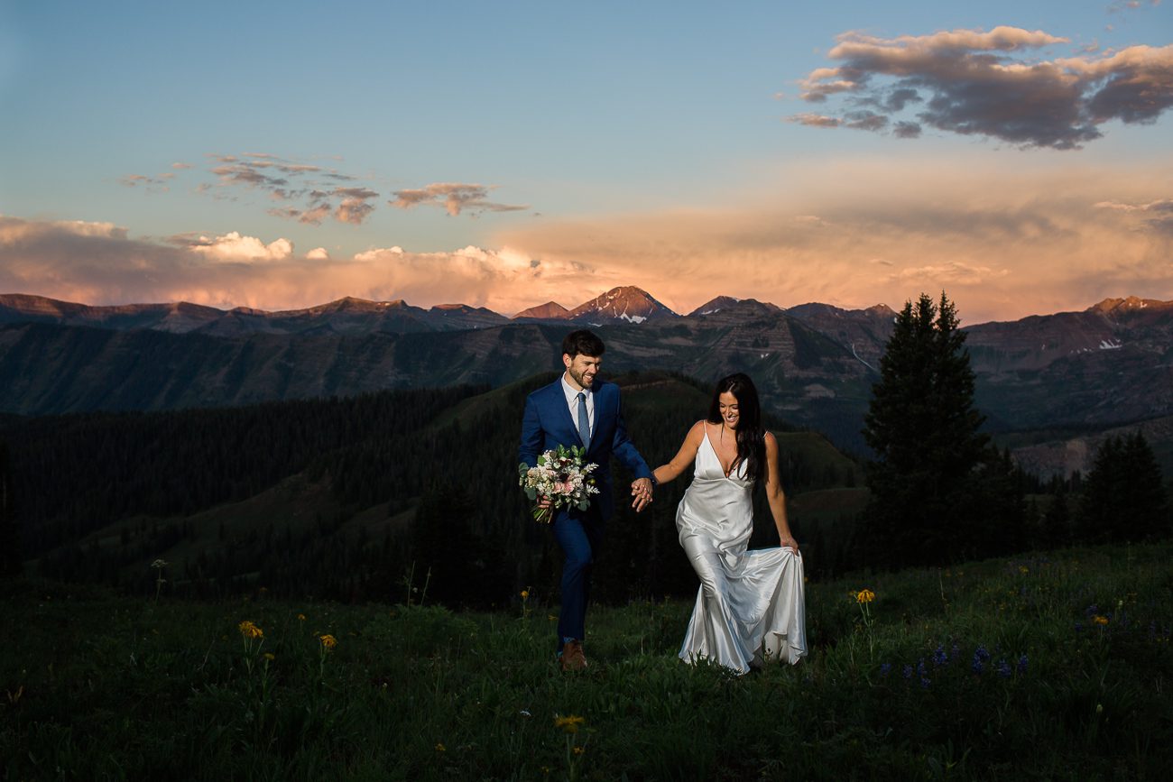 Colorado sunrise wedding photo