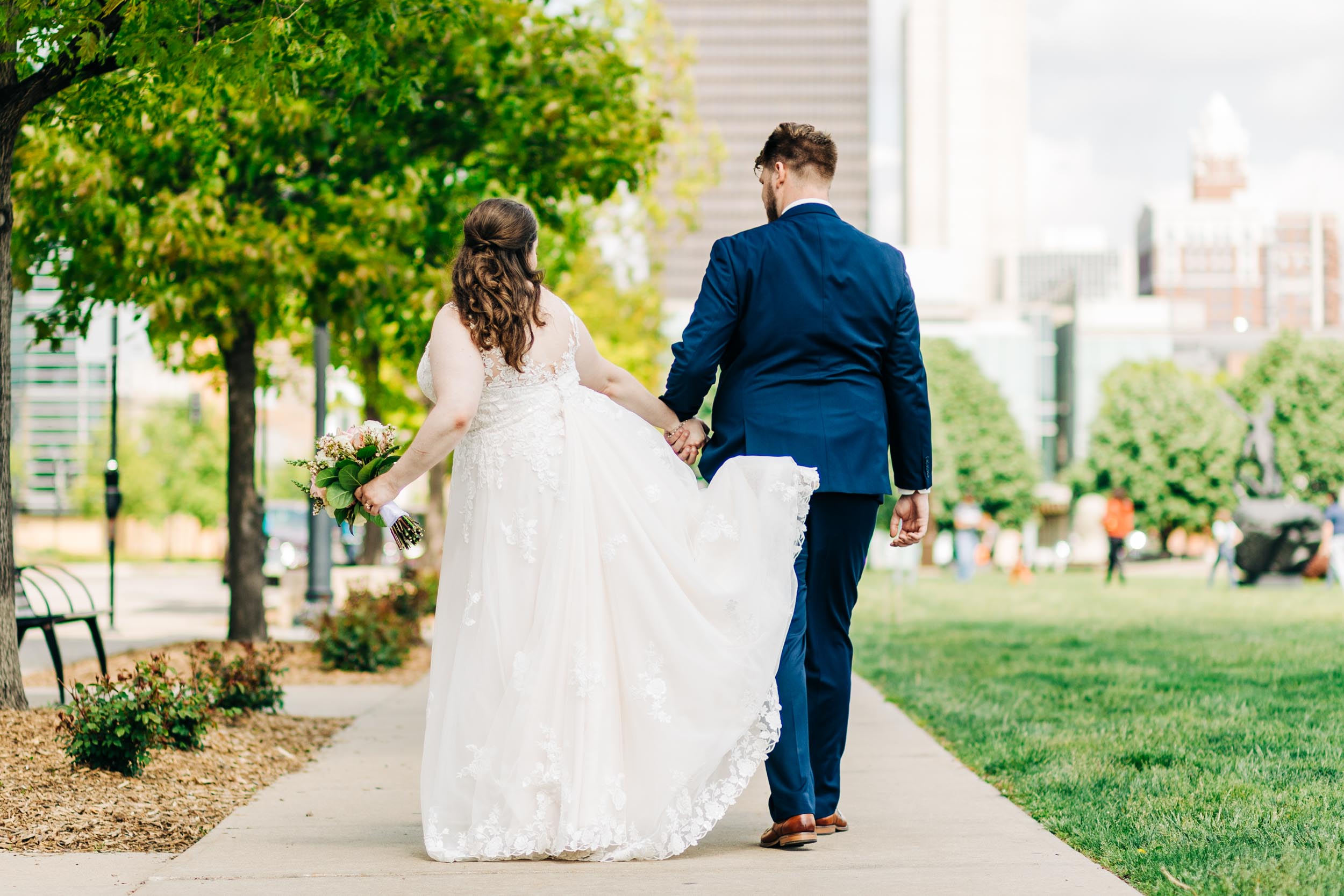 Downtown Des Moines wedding