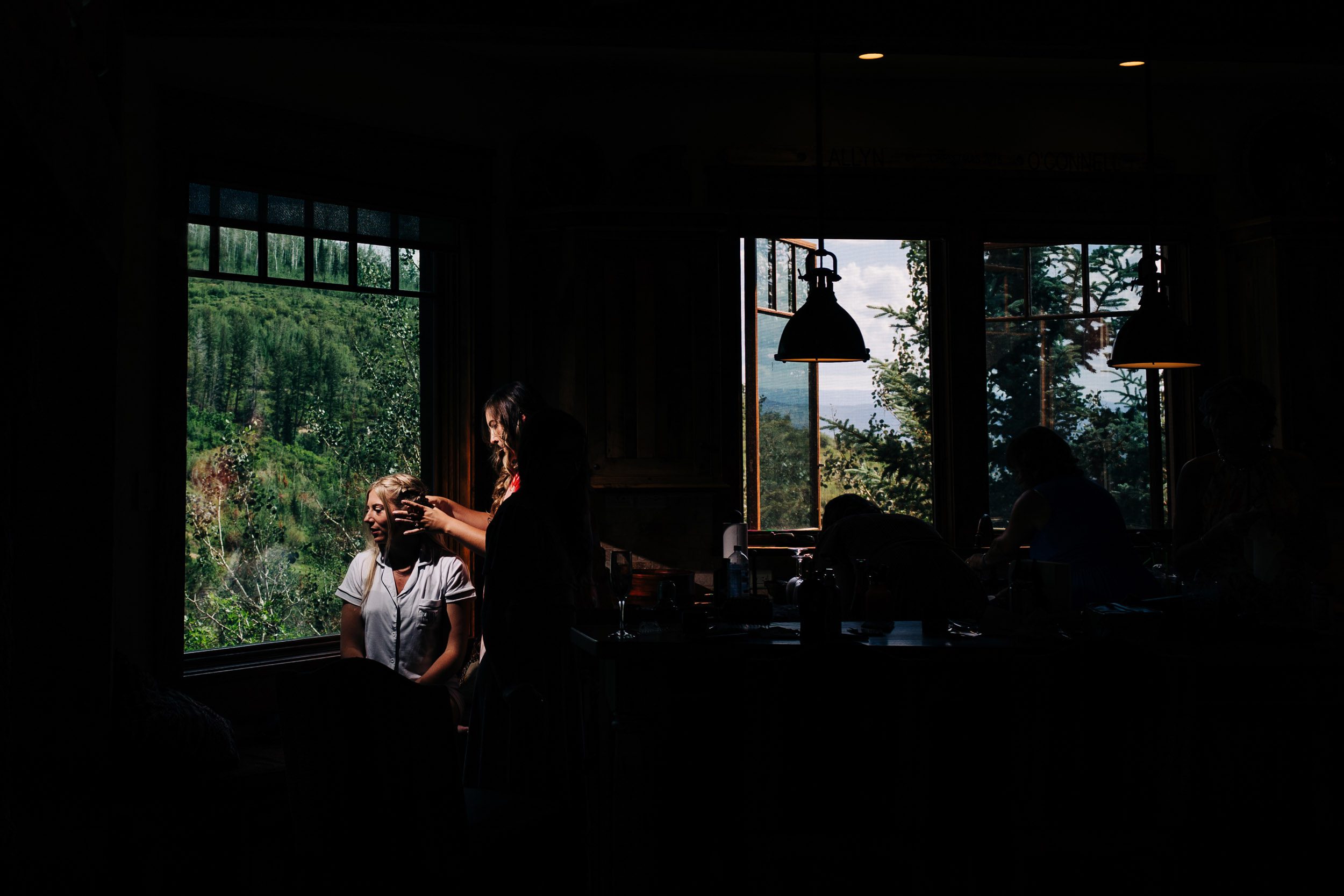 Steamboat Springs wedding photos bride getting ready