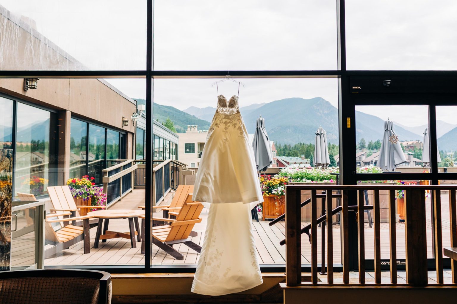 Timber Ridge Lodge Wedding Photos Keystone Colorado