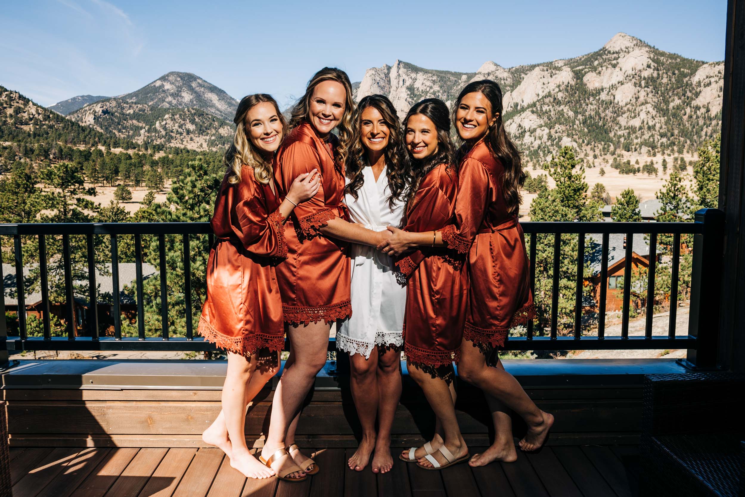 bridesmaids picture on balcony at black canyon inn