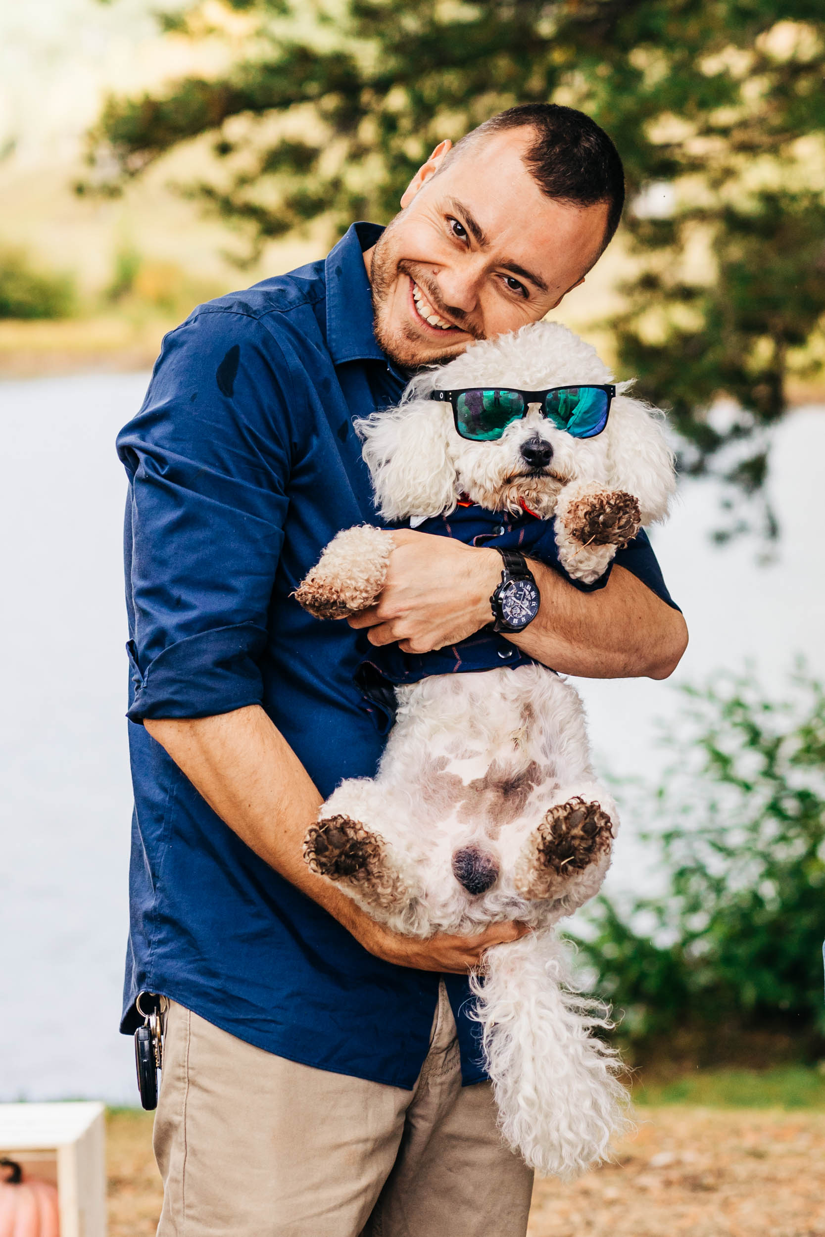 dog at wedding with sunglasses