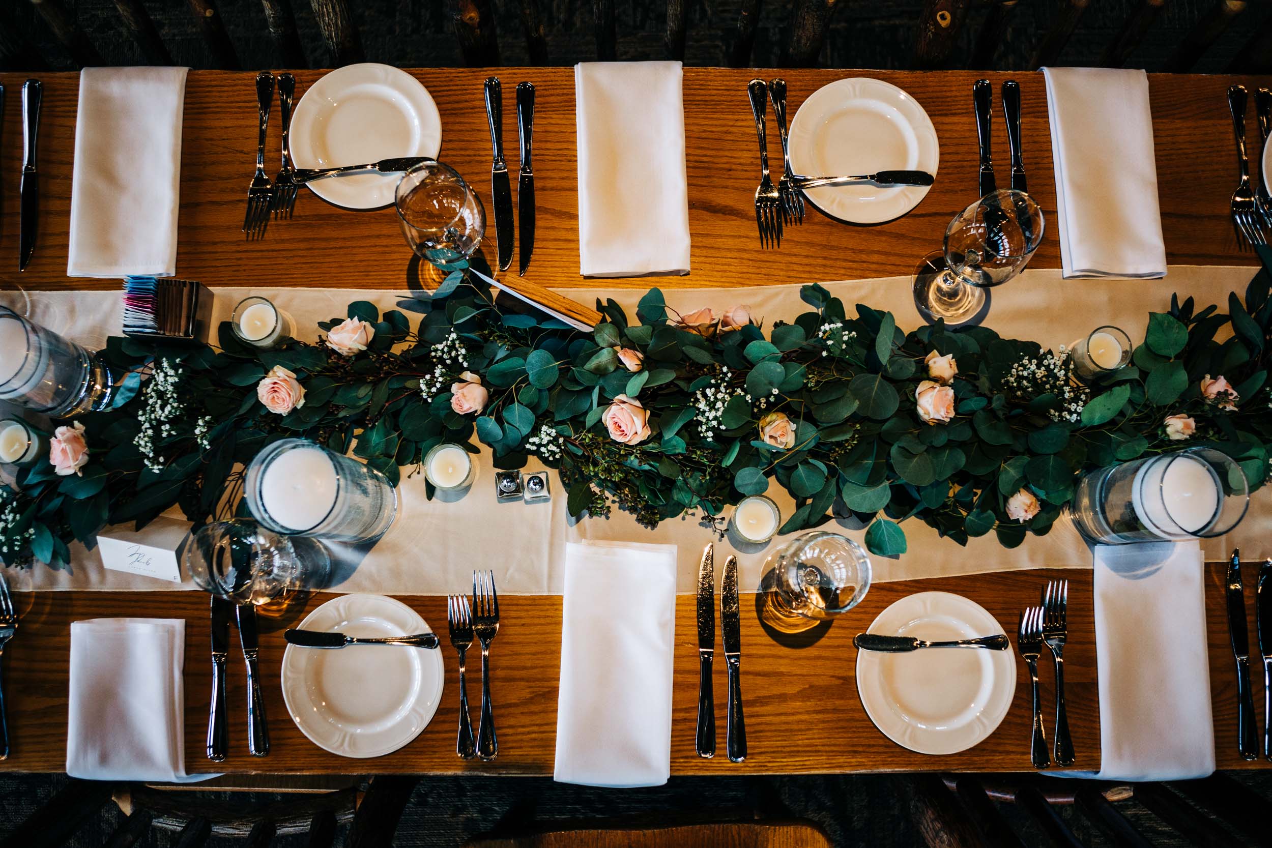 picture of tablescape at Ten Mile Station wedding