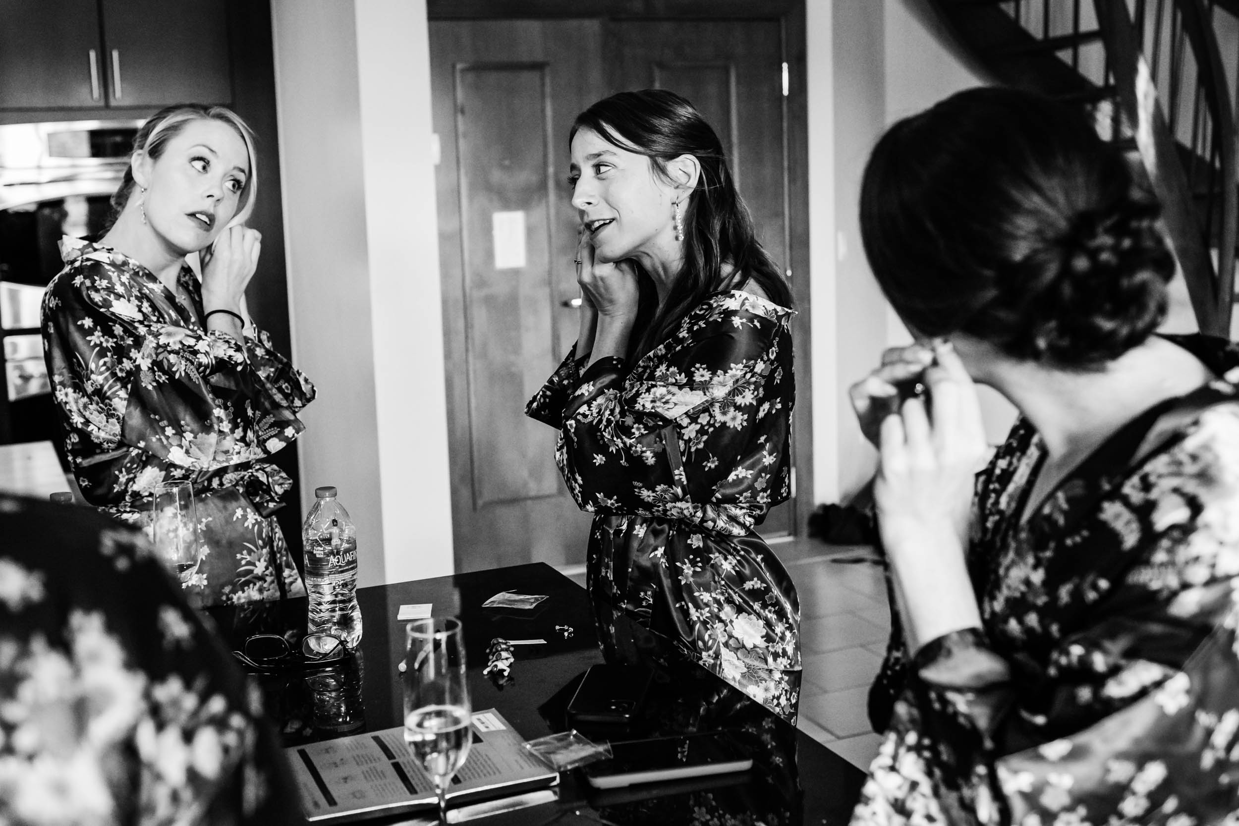 bridesmaids getting ready